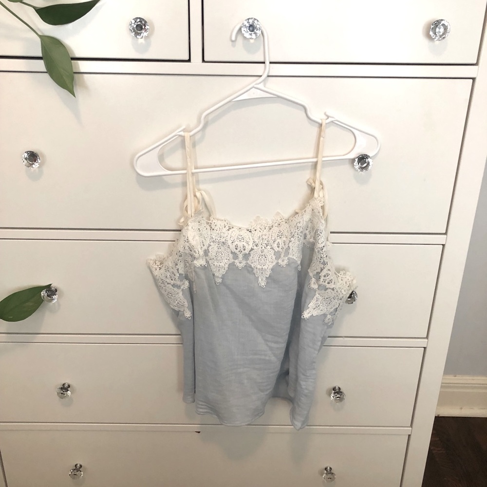 Lightweight and airy lace camisole